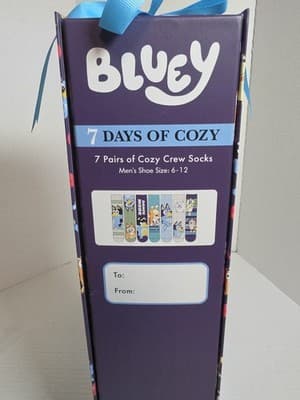 Men's Bluey Cozy Crew Socks 7 Pairs Shoe Size 6-12 Disney NEW - Thumbnail 4