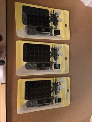 Silicone Suction Cup Back Peel & Stick On Surface Grip Holder For Phone & Case - Thumbnail 2