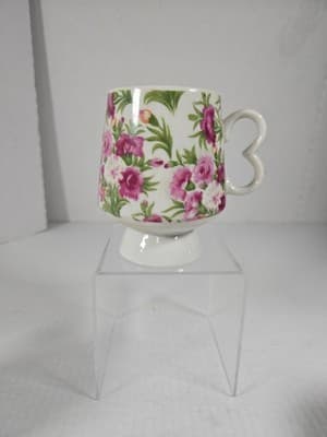 VTG YOKO BOEKI Pink Carnation Floral Tea Coffee Mugs Heart Handle Japan Set Of 3 - Thumbnail 2