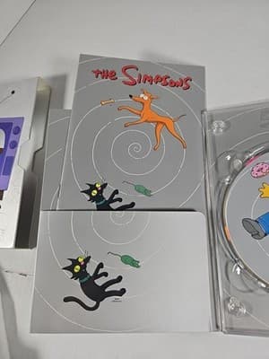 The Simpsons - The Complete First Season (DVD, 2001, 3-Disc Set, Collectors... - Thumbnail 6