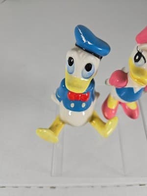 Vintage Disney Donald & Daisy Duck Ceramic Porcelain Figurines Japan - Thumbnail 4
