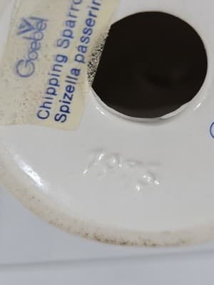 Vintage Goebel Porcelain Sparrow Bird Figurine ~~Made in West Germany - Thumbnail 7