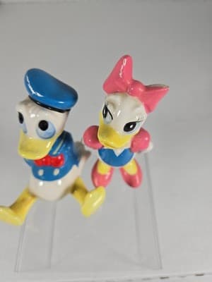 Vintage Disney Donald & Daisy Duck Ceramic Porcelain Figurines Japan - Thumbnail 5