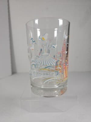 Walt Disney World 25th Anniversary Donald Duck 1996 Glass Cup - Thumbnail 4