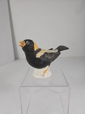 Vintage Goebel Porcelain Sparrow Bird Figurine ~~Made in West Germany - Image 1