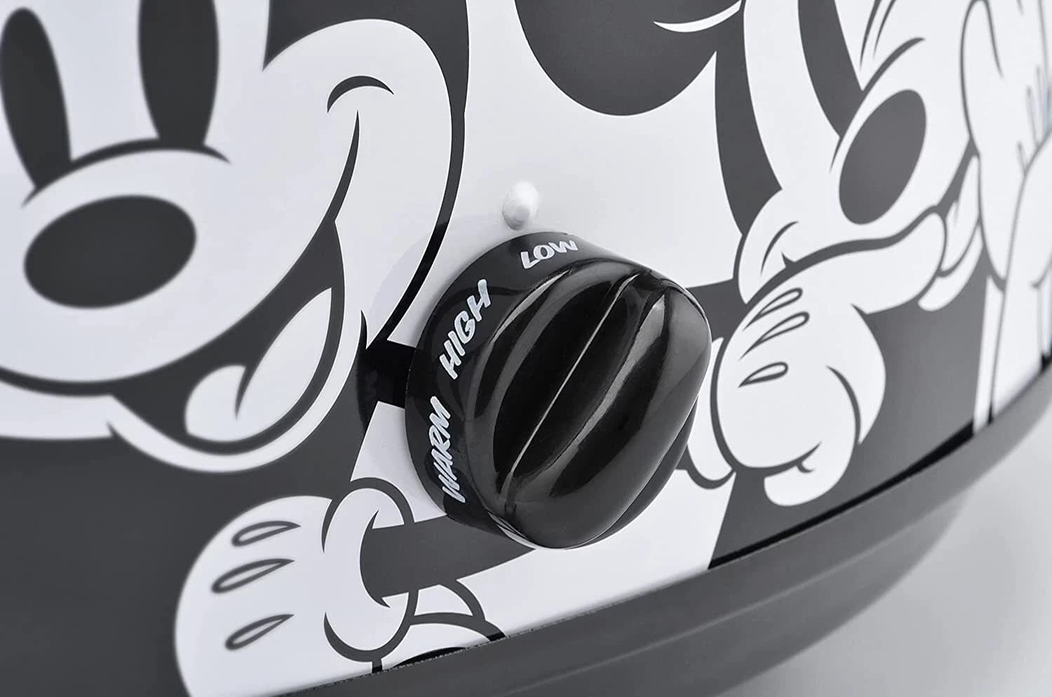 Mickey & Friends 5-Quart Slow Cooker NEW - Thumbnail 5