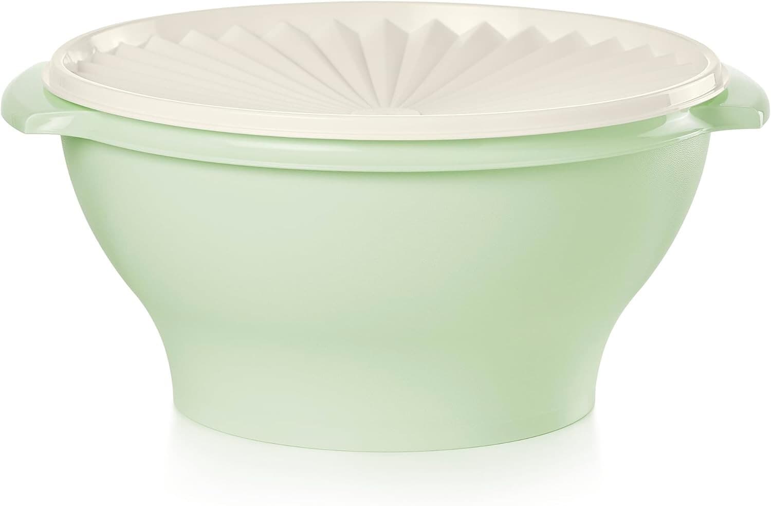 Tupperware Servalier Salad Large Serving Bowl 17 Cup Vintage Green NEW - Image 1