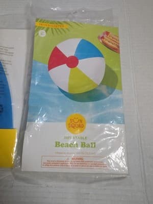 (2) Sun Squad Multicolor Inflatable Beach Balls 14" Diameter - Thumbnail 4