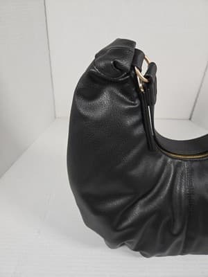 Oversized Crescent Shoulder Bag - Universal Thread Black - Thumbnail 3