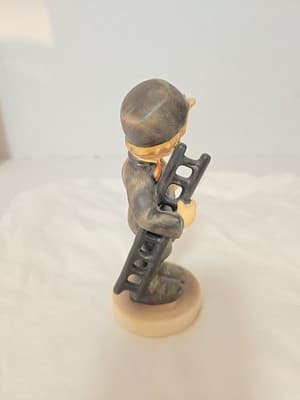 Vintage Hummel Figurine Goebel West Germany Chimney Sweep 12/l - Circa 1986 - Thumbnail 4