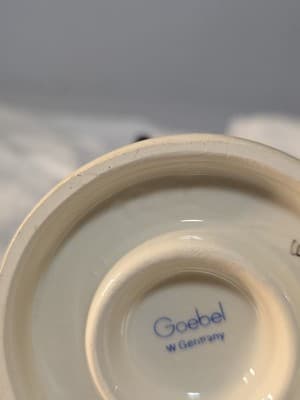 Vintage Hummel Figurine Goebel West Germany Chimney Sweep 12/l - Circa 1986 - Thumbnail 6