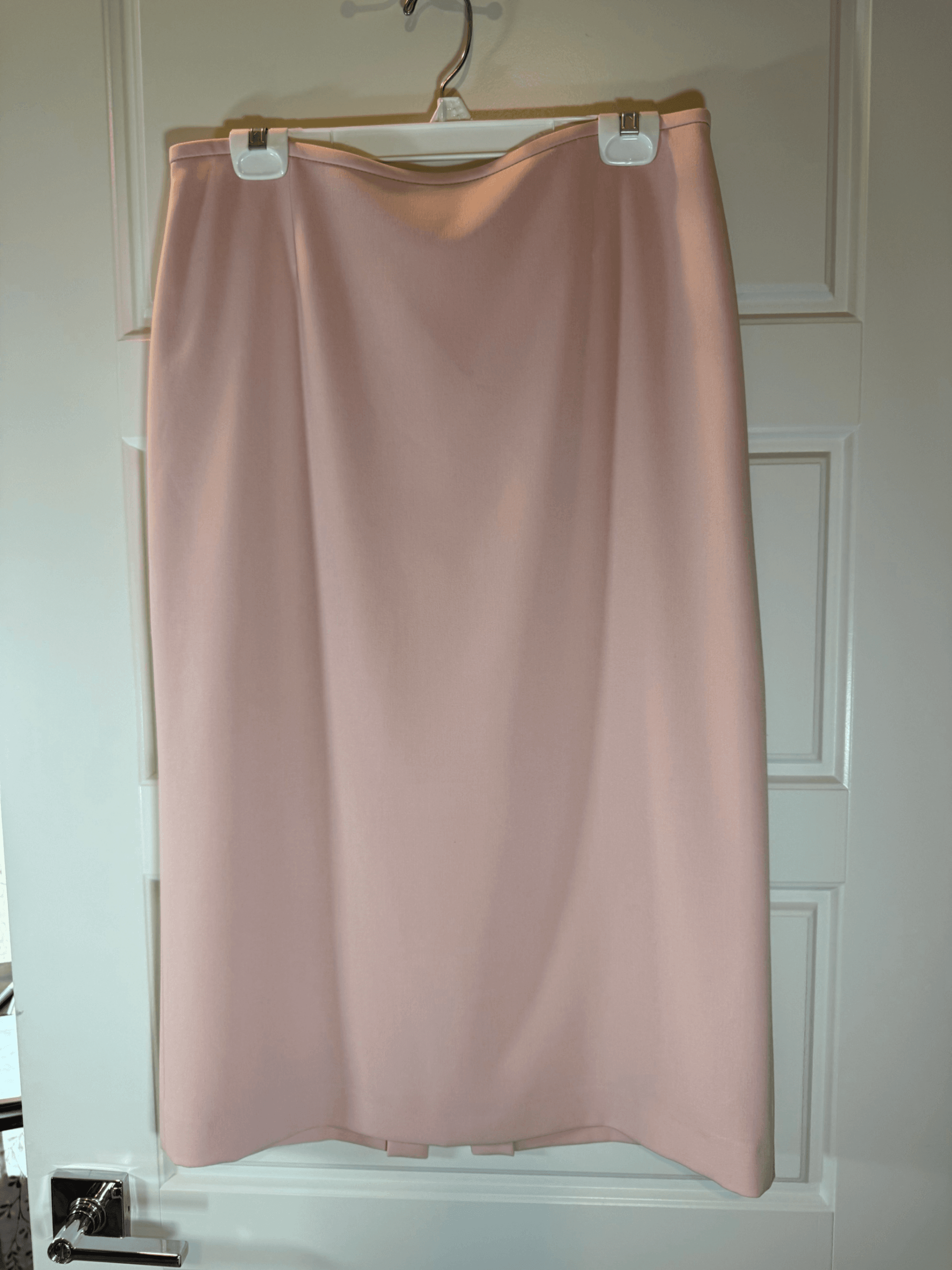 Pink Midi Skirt - Women's Size 8 - Elegant Design