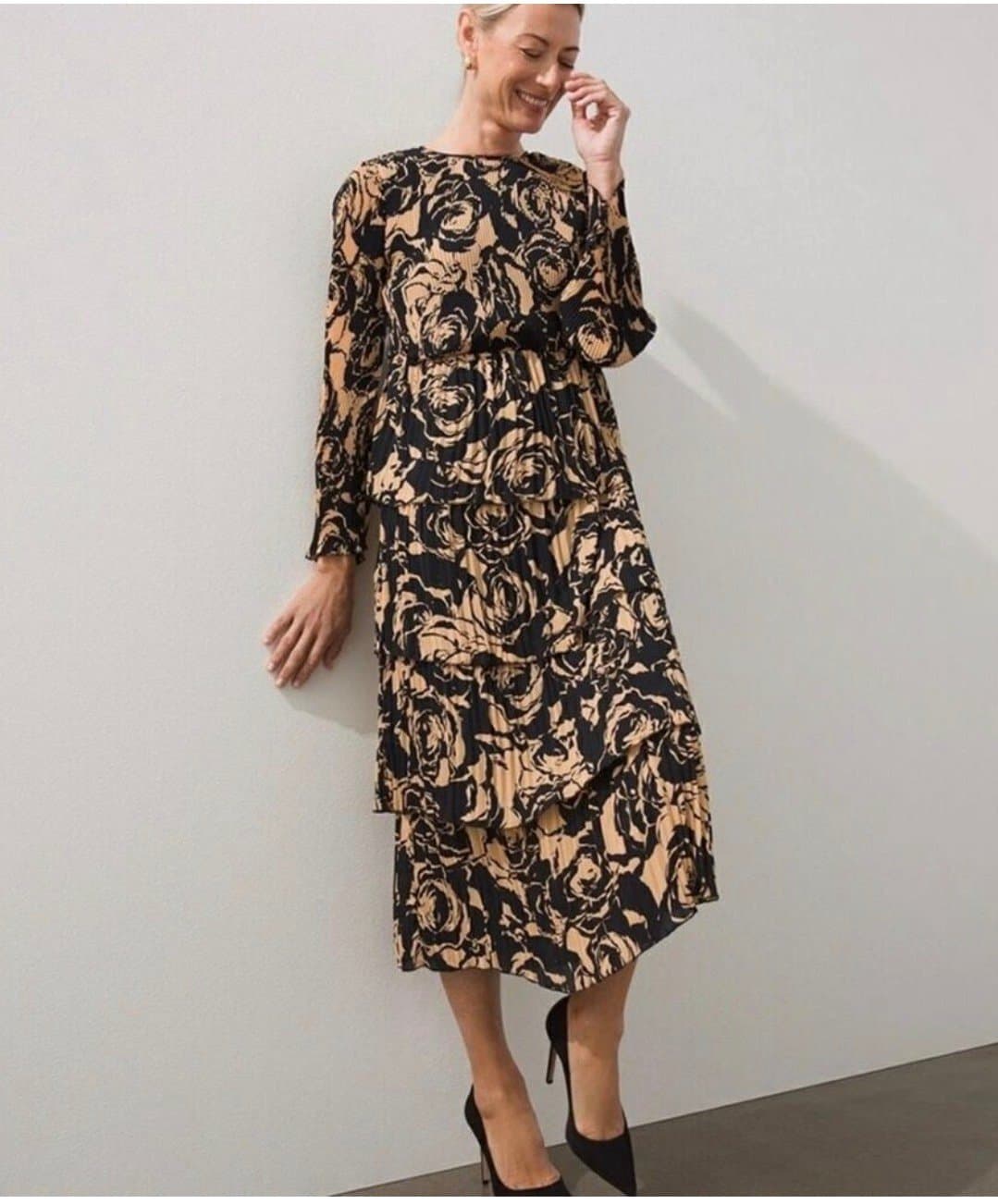 CHICO’S Black Label Black & Tan Floral Pleat Tiered LS Midi Dress Sz 0 / 4 NWT - Image 1