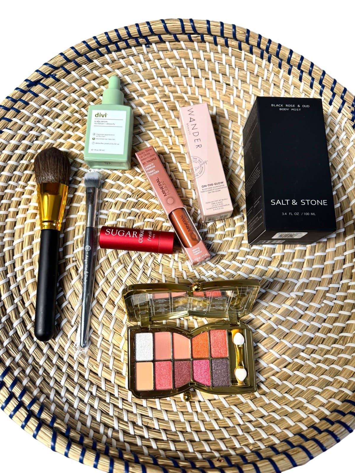 8 Pc Beauty Bundle BK Beauty Fresh Sugar Salt & Stone Divi Wander Mineral Fusion - Image 1