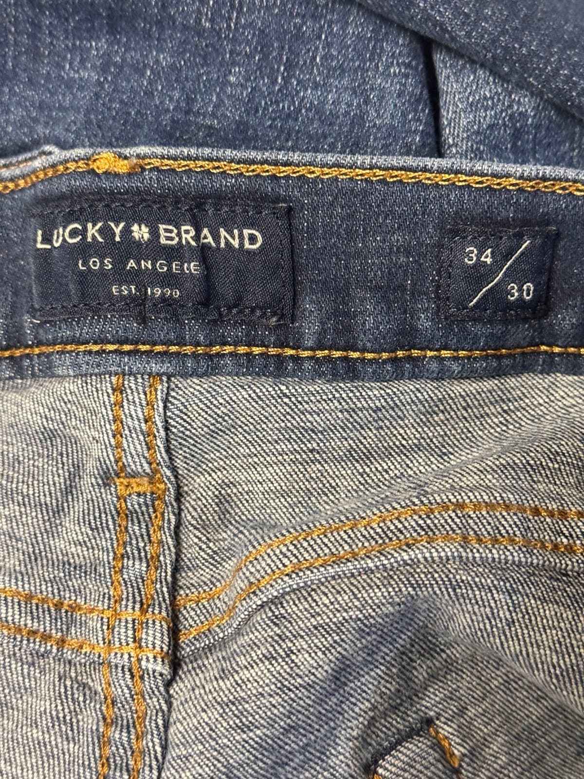 Lucky Brand Pinnacles 410 Athletic Straight Leg Jeans Sz 34x30” $129 - Thumbnail 5
