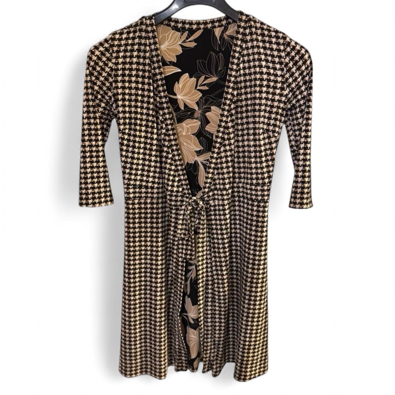 WHITE HOUSE BLACK MARKET Reversible Brown/Cream Floral & Houndstooth Wrap Dress - Thumbnail 4