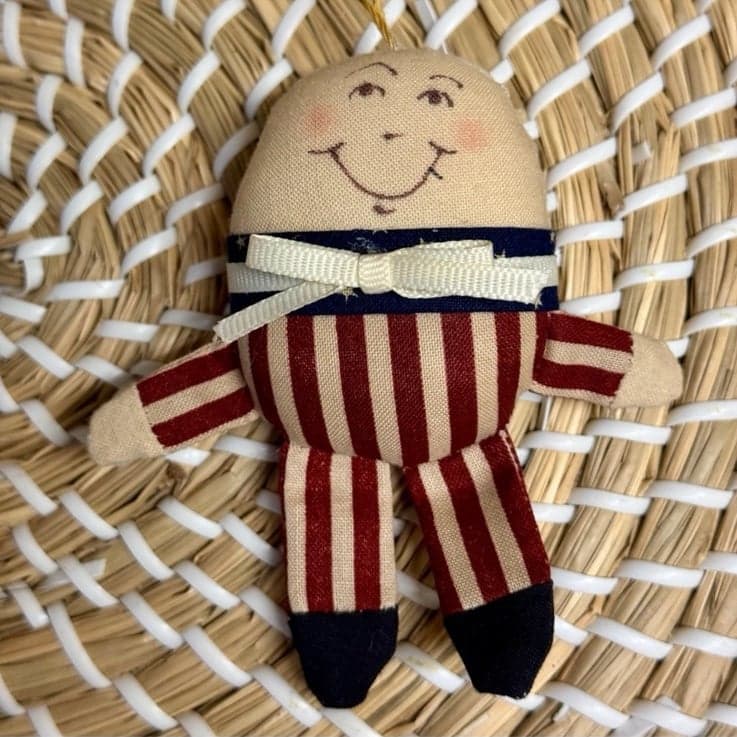 2 Virginia Killmore Primitive Raggedy Ann & Humpty Dumpty Christmas Ornaments - Thumbnail 2