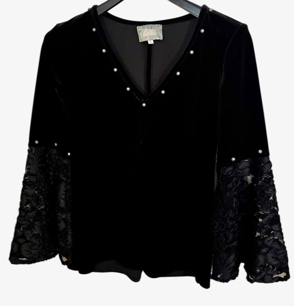SILVERADO Dreamer Onyx Black Velvet Concho Trim Large Lace Bell Sleeve Sz L $200 - Thumbnail 2