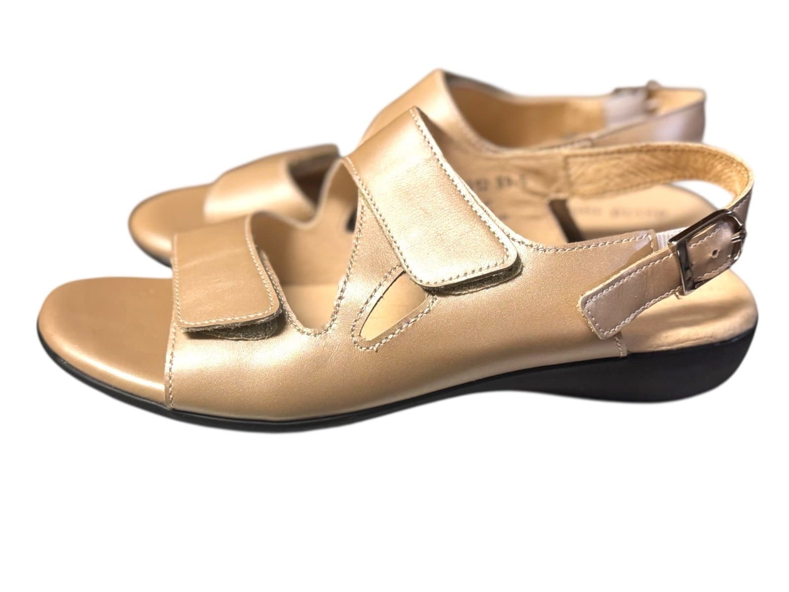 DAVID TATE Shiny Beige Leather ‘Glove’ Velcro Strappy Sandals 9.5N $90 - Image 1