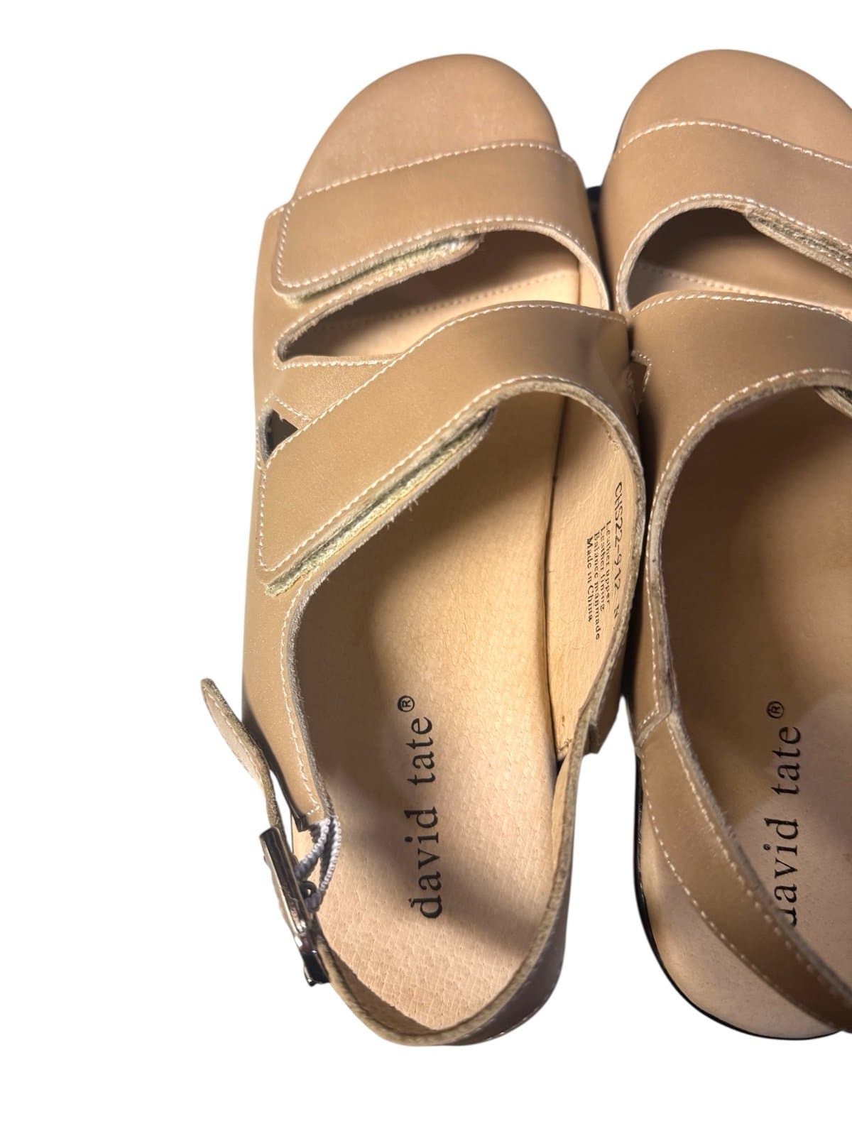 DAVID TATE Shiny Beige Leather ‘Glove’ Velcro Strappy Sandals 9.5N $90 - Thumbnail 5