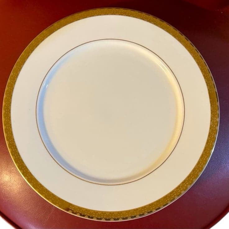 SANGO Georgetown 8455 Ivory w/Gold Encrusted Band Dinner Plate Fine China 10 5/8 - Image 1