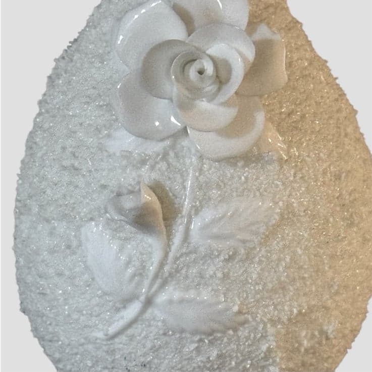 COALPORT Mid-Century White Spaghetti Roses Bone China Bud Vase England 7” - Thumbnail 2