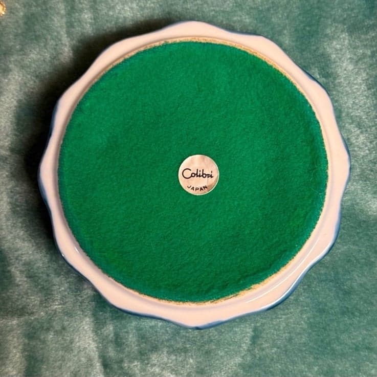 COLIBRI Japan 70’s Blue w/White Flowers Porcelain Ashtray in NEW Condition Rare - Thumbnail 4