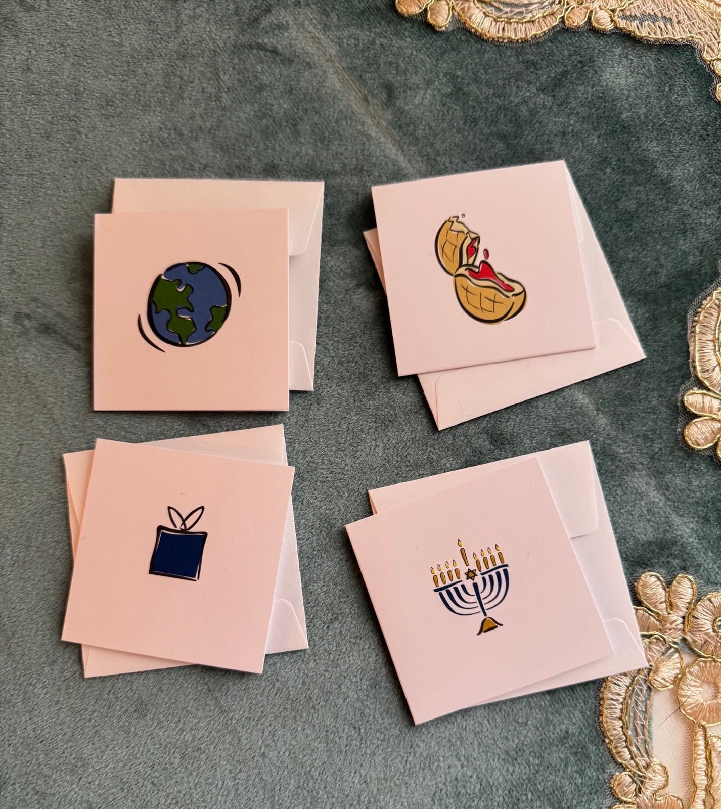 36 Pc Vintage Hanukkah Holiday Card & Label Ephemera Bundle Deadstock - Thumbnail 6