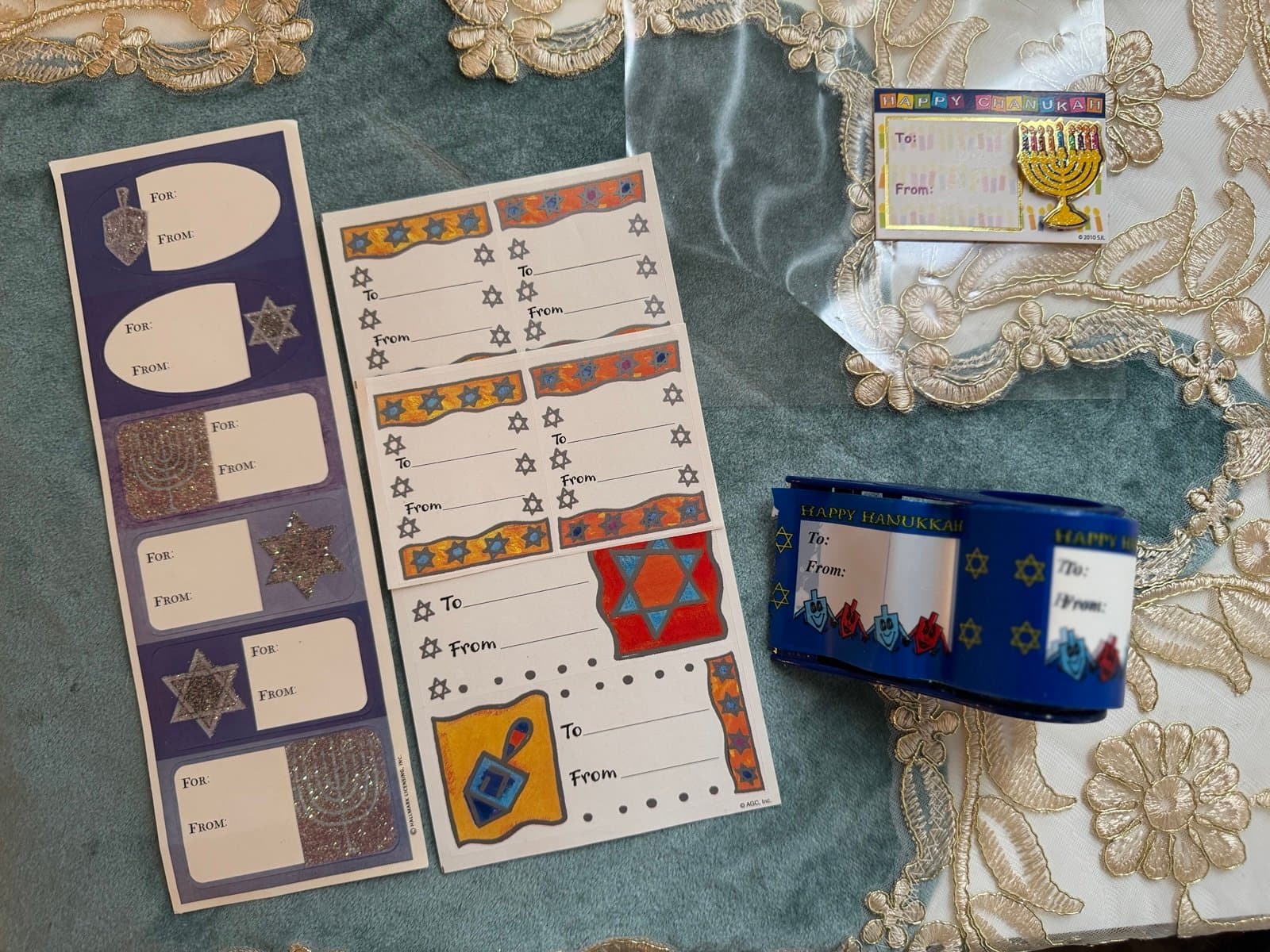 36 Pc Vintage Hanukkah Holiday Card & Label Ephemera Bundle Deadstock - Thumbnail 3