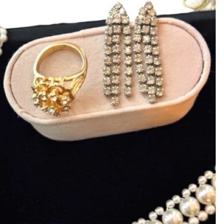 1940-1980 Vintage Branded Costume Jewelry Lot w/Silver Seed Bead Evening Bag - Thumbnail 7