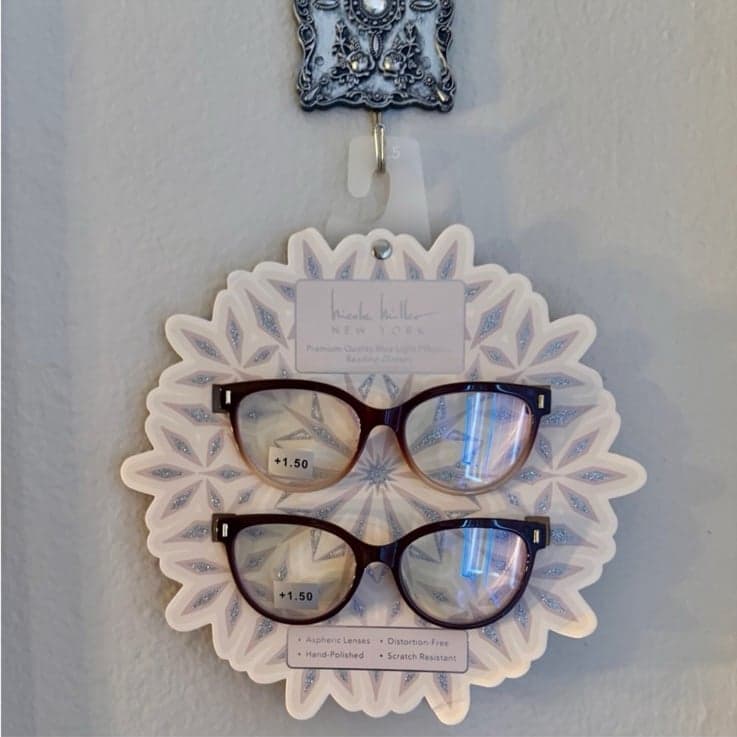 NICOLE MILLER 2 Premium Cat Eye Blue Light Readers Reading Glasses NWT +1.50 - Thumbnail 2