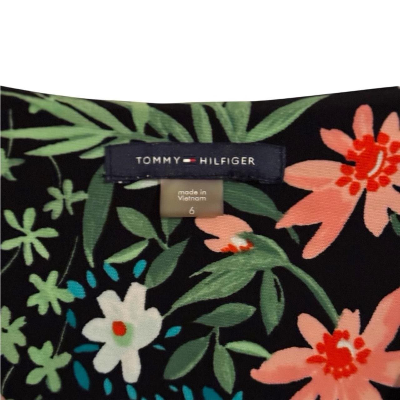 TOMMY HILFIGER Black Multicolored Garden Path Half Sleeve Shift Dress Sz 6 $99 - Thumbnail 5