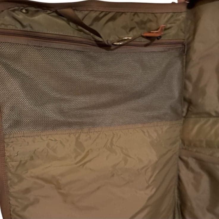 HARTMANN Vintage 60’s Coffee Leather & Nylon Intensity 22” Trifold Garment Bag - Thumbnail 5