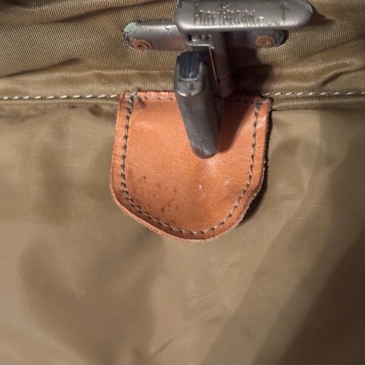 HARTMANN Vintage 60’s Coffee Leather & Nylon Intensity 22” Trifold Garment Bag - Thumbnail 7