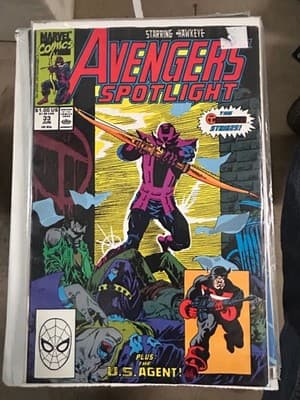 Marvel Avengers Spotlight Hawkeye Lot 4 Issues 31 32 33 34 Comic Books Bagged - Thumbnail 4