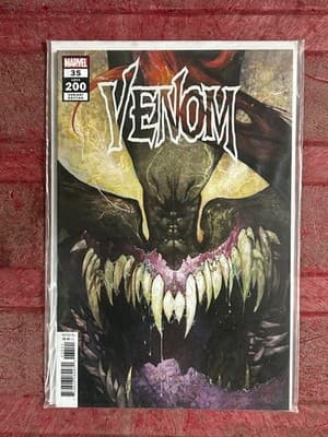 Marvel Venom Comic Lot 5 Variant Issues #1 #2 #28 #35 #200 Dark Origin Near Mint - Thumbnail 6