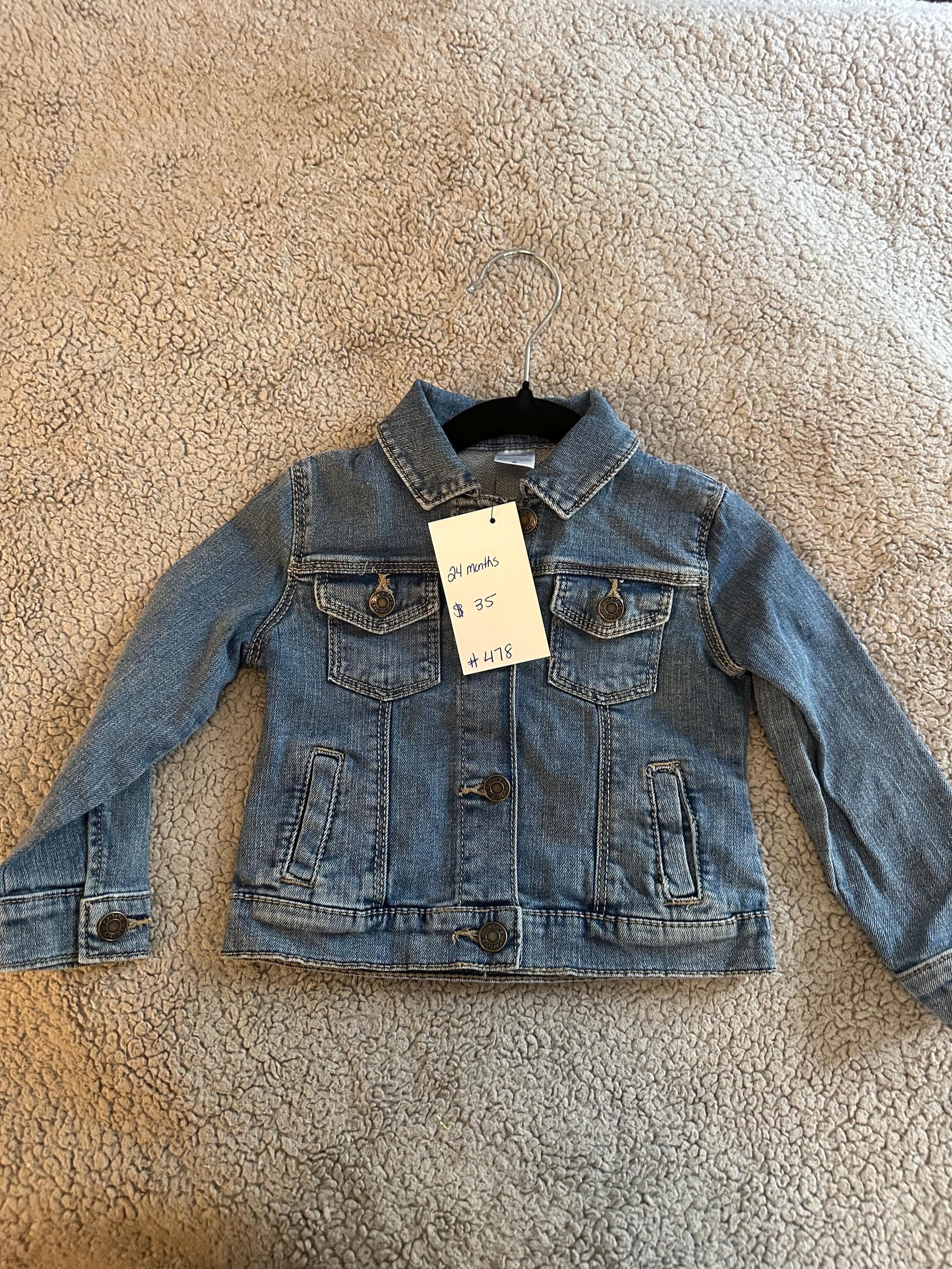 Denim jacket with my mom rocks with a truck on back - Thumbnail 2