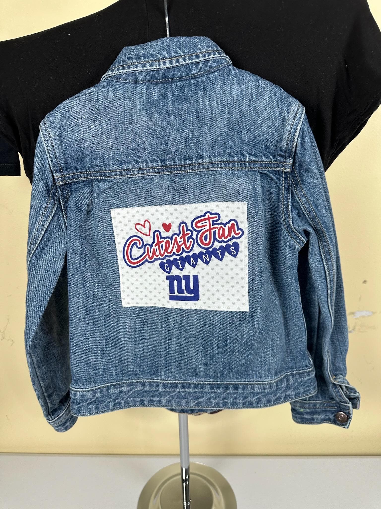 Denim jack. Cutest fan NY Giants size youth 6/7 - Image 1