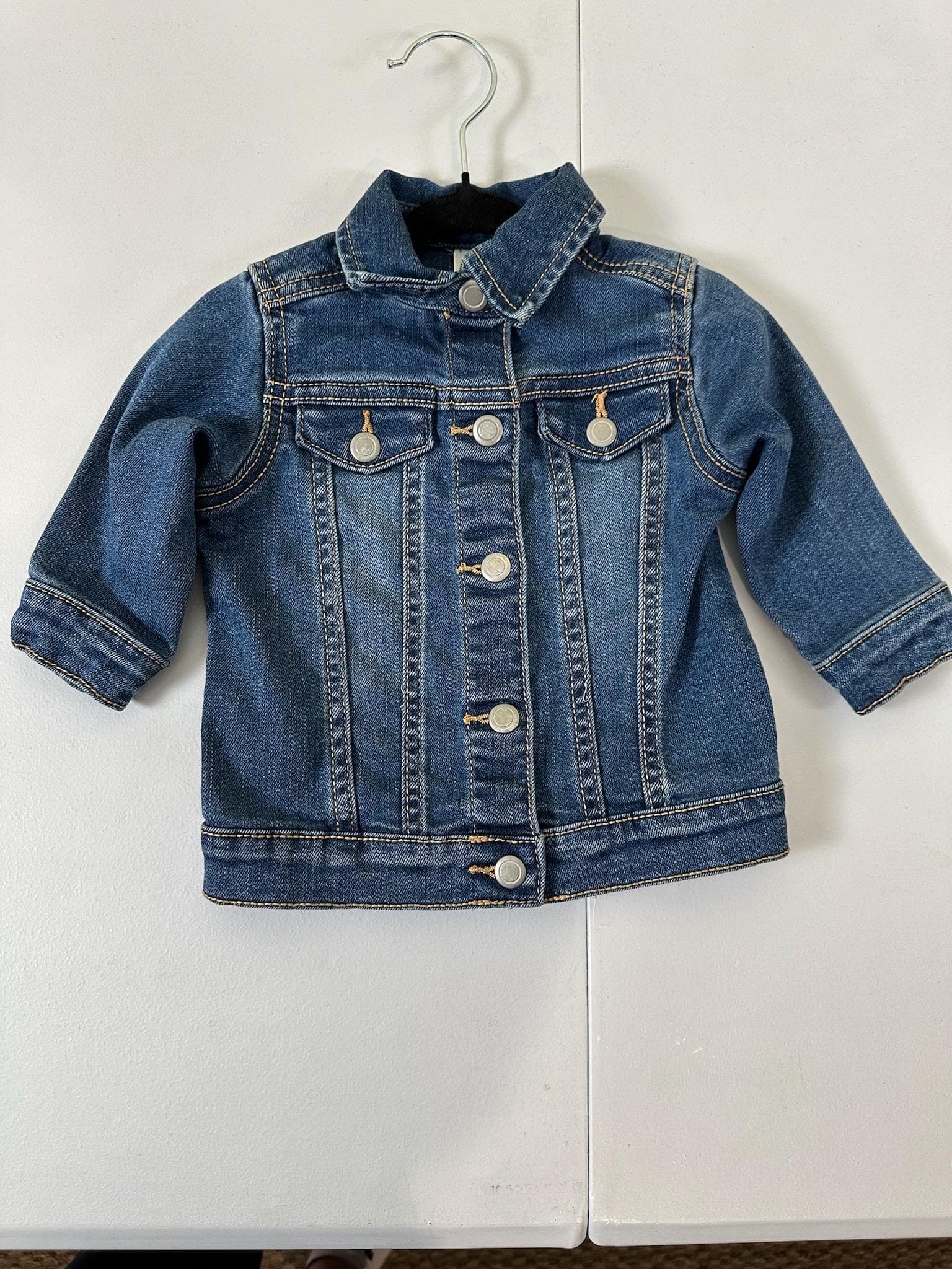 Upcycled Baby Denim Jacket (3–6 Months) – Handmade Bear Appliqué - Thumbnail 2