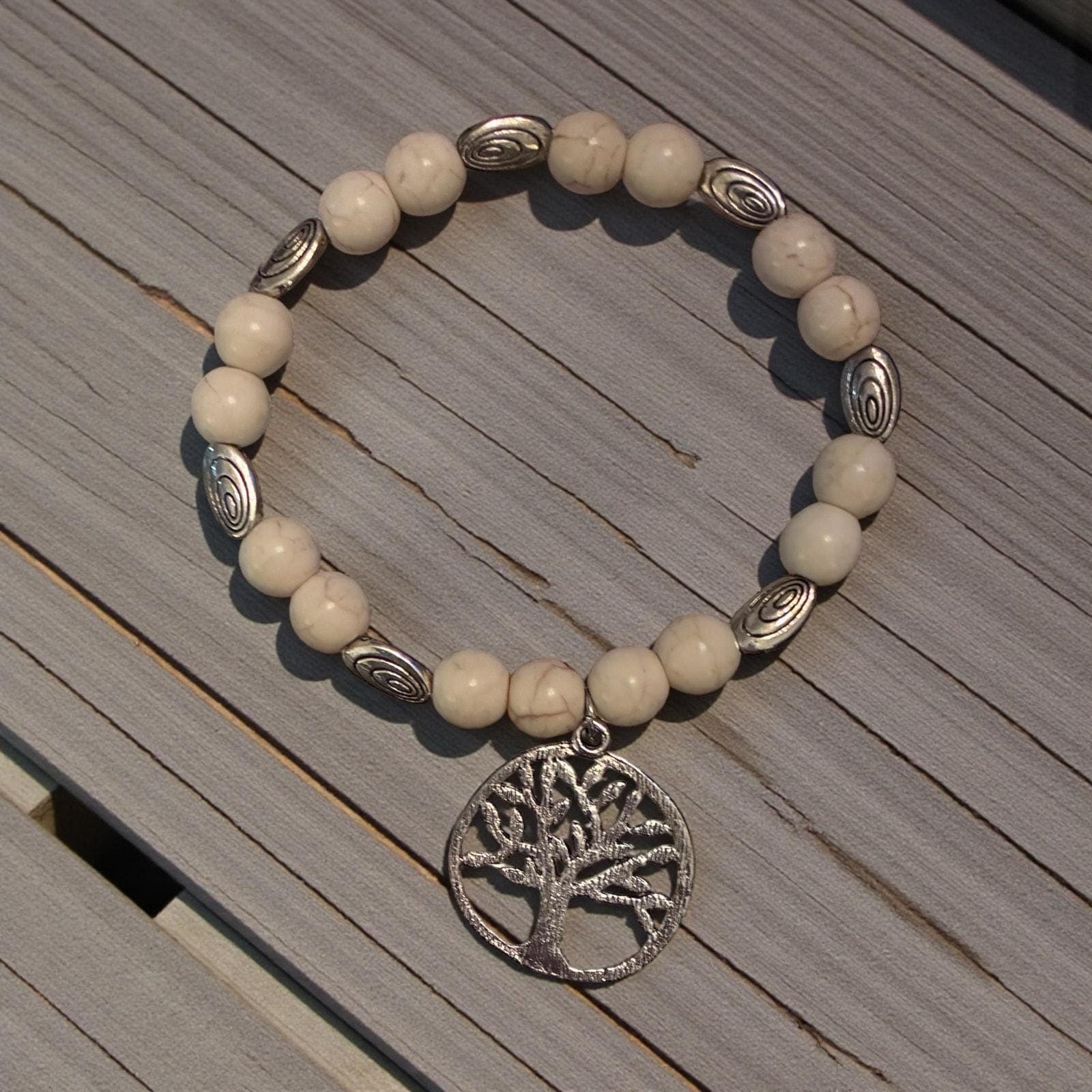 Howlite Handmade Tree of life beaded bracelet size 6.5” - Image 1