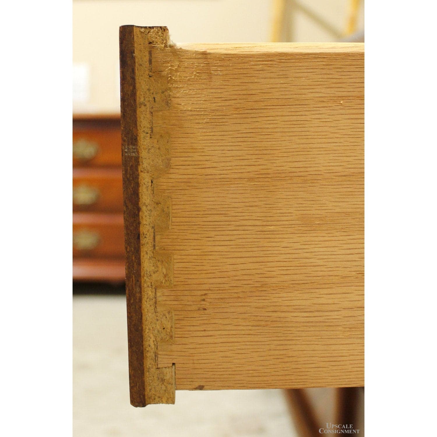 Lane Mid-Century Walnut Dresser w/Mirror - Thumbnail 6