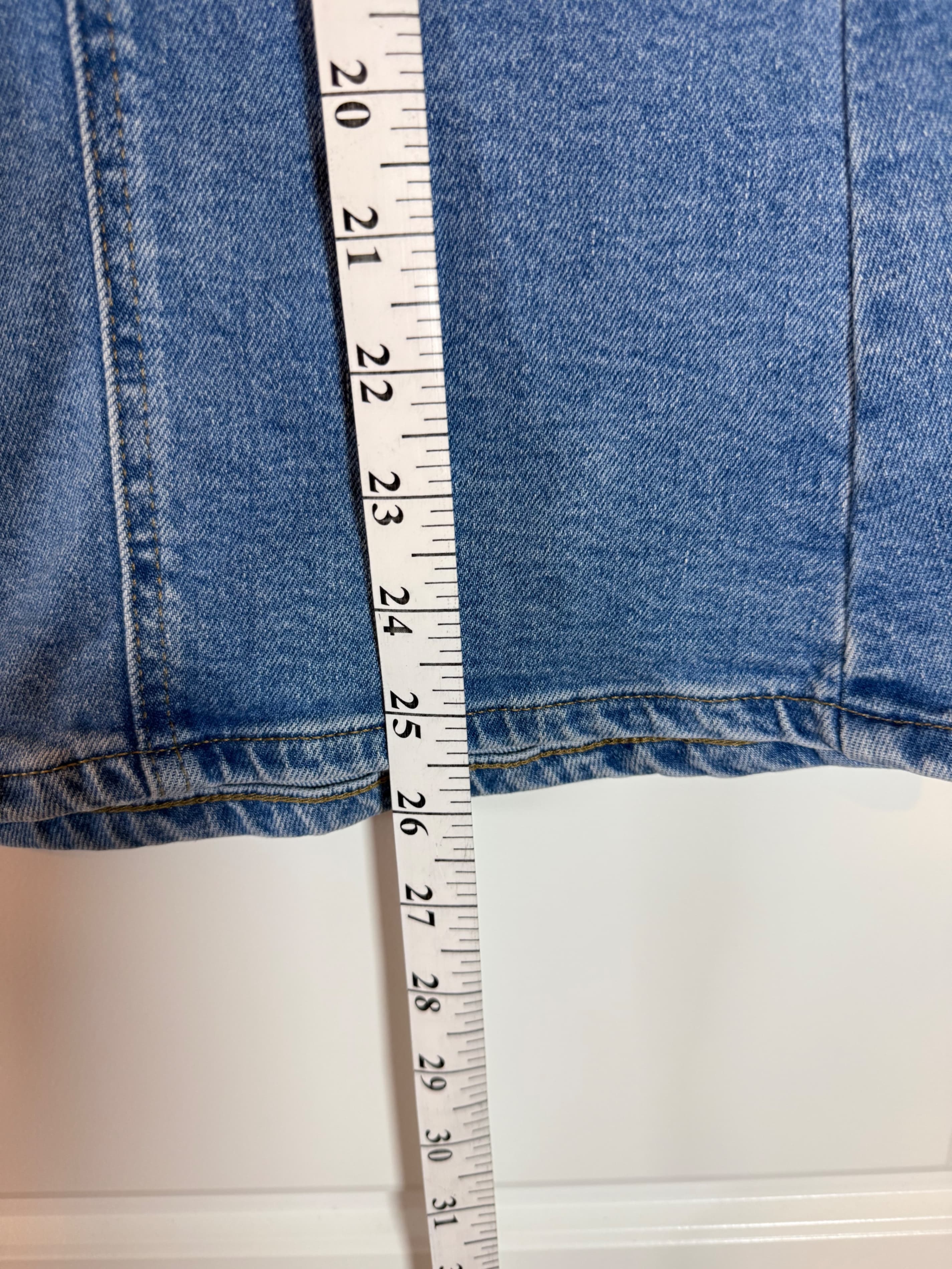 Lee Denim Button-Up Midi Skirt size 30 - Thumbnail 3