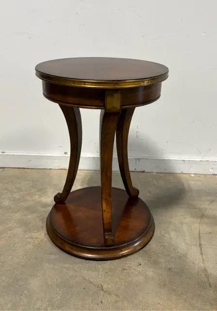 Haverty's Small Round Side Table - Image 1