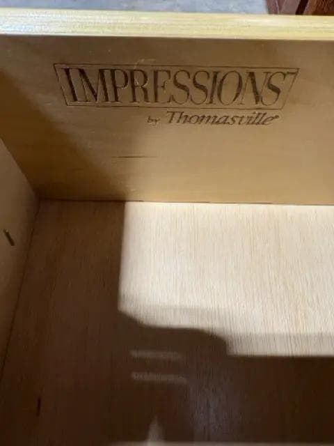 Impressions By Thomasville 2-Drawer Nightstand - Thumbnail 4