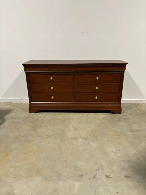 Impressions By Thomasville 8-Drawer Dresser - Image 1