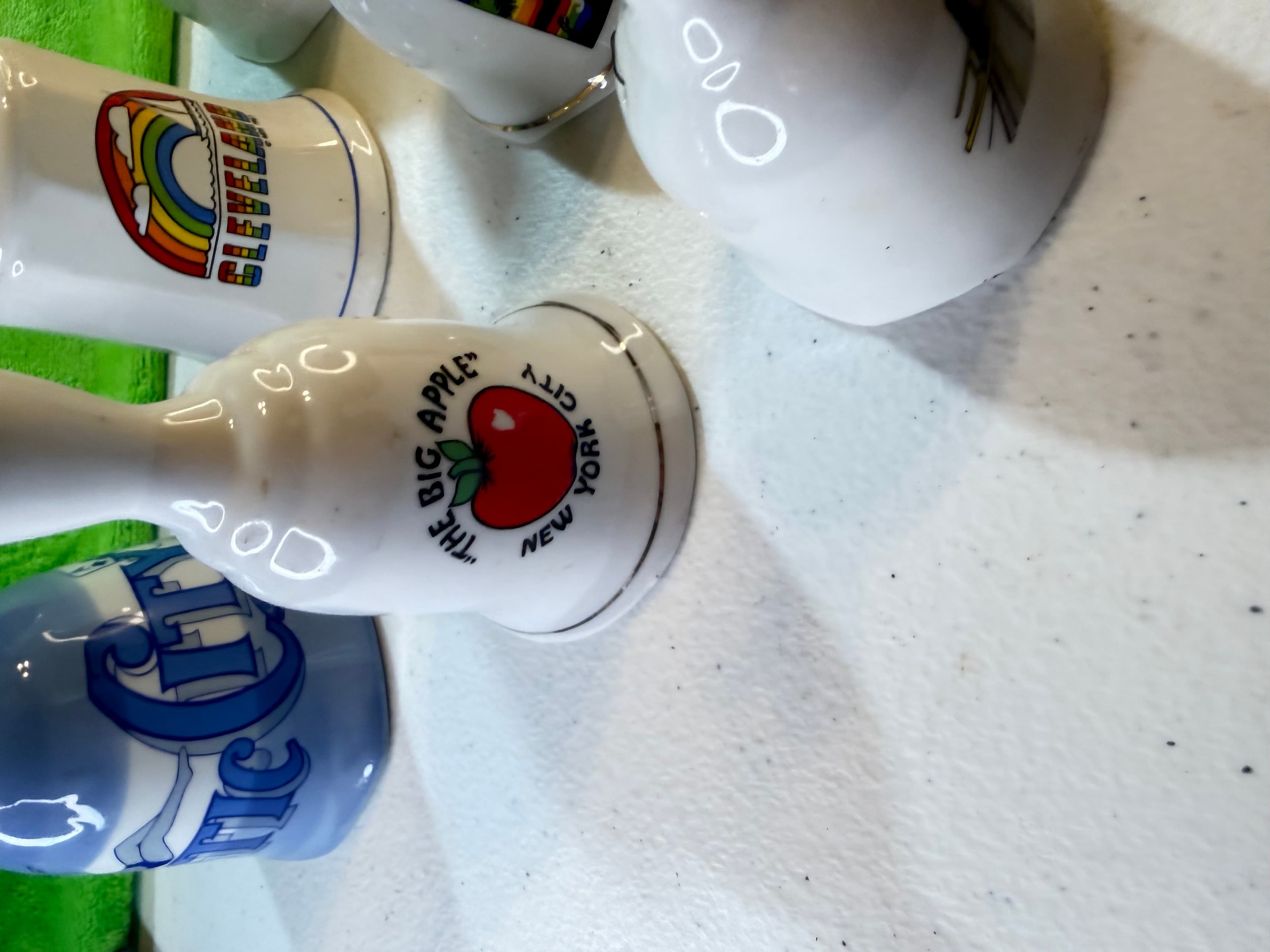 Vintage Souvenir Bell Lot 6 Porcelain Las Vegas Cleveland NYC Detroit St Thomas - Thumbnail 3