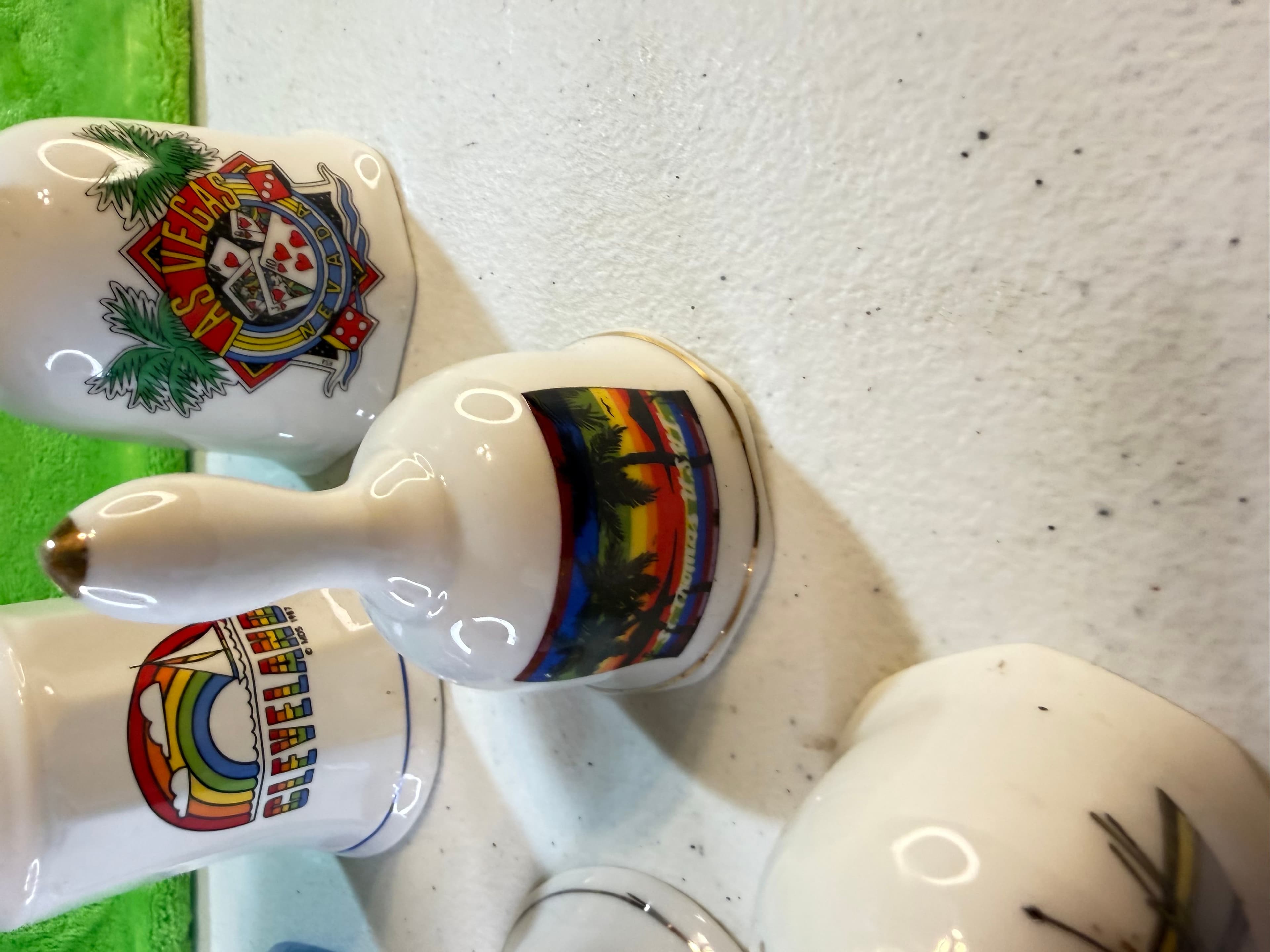 Vintage Souvenir Bell Lot 6 Porcelain Las Vegas Cleveland NYC Detroit St Thomas - Thumbnail 4