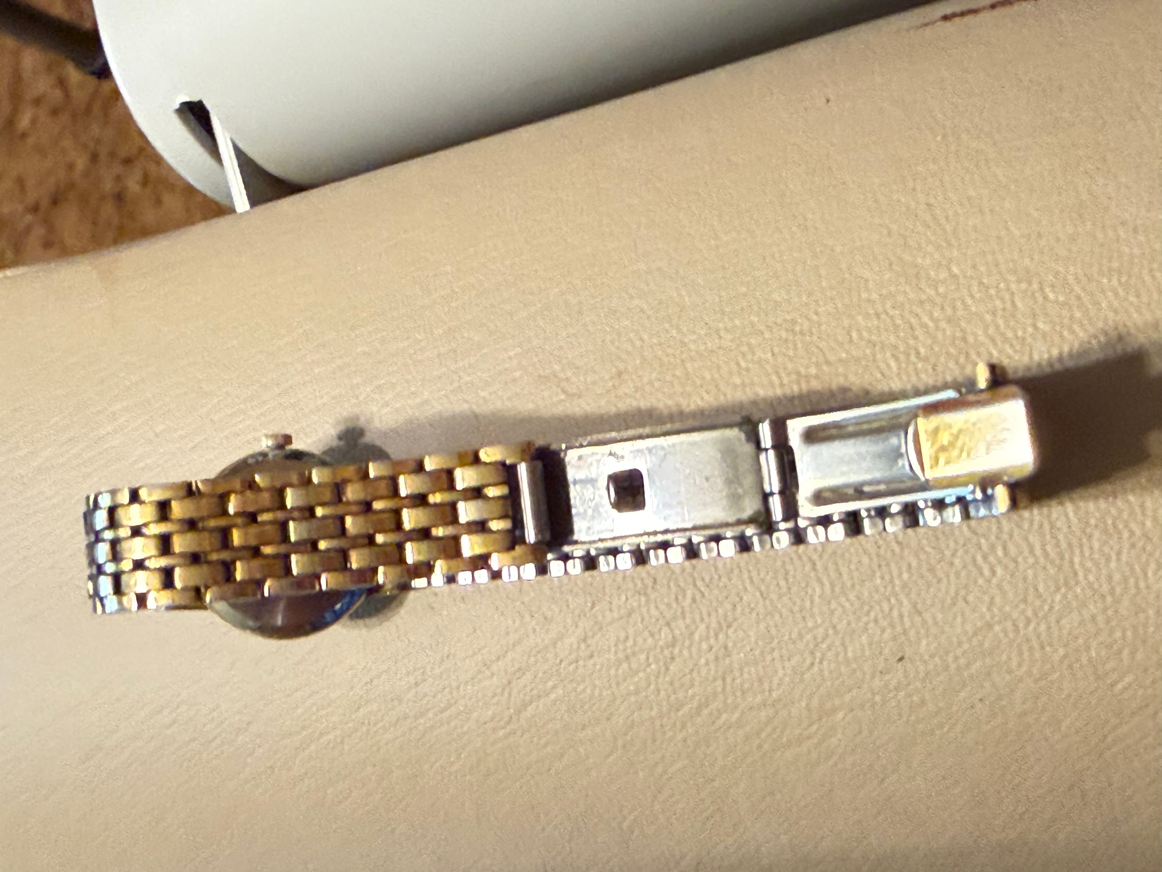 Pulsar Quartz Womens Gold Tone Watch White Dial Stainless Steel Bezel V803-0720 - Thumbnail 3