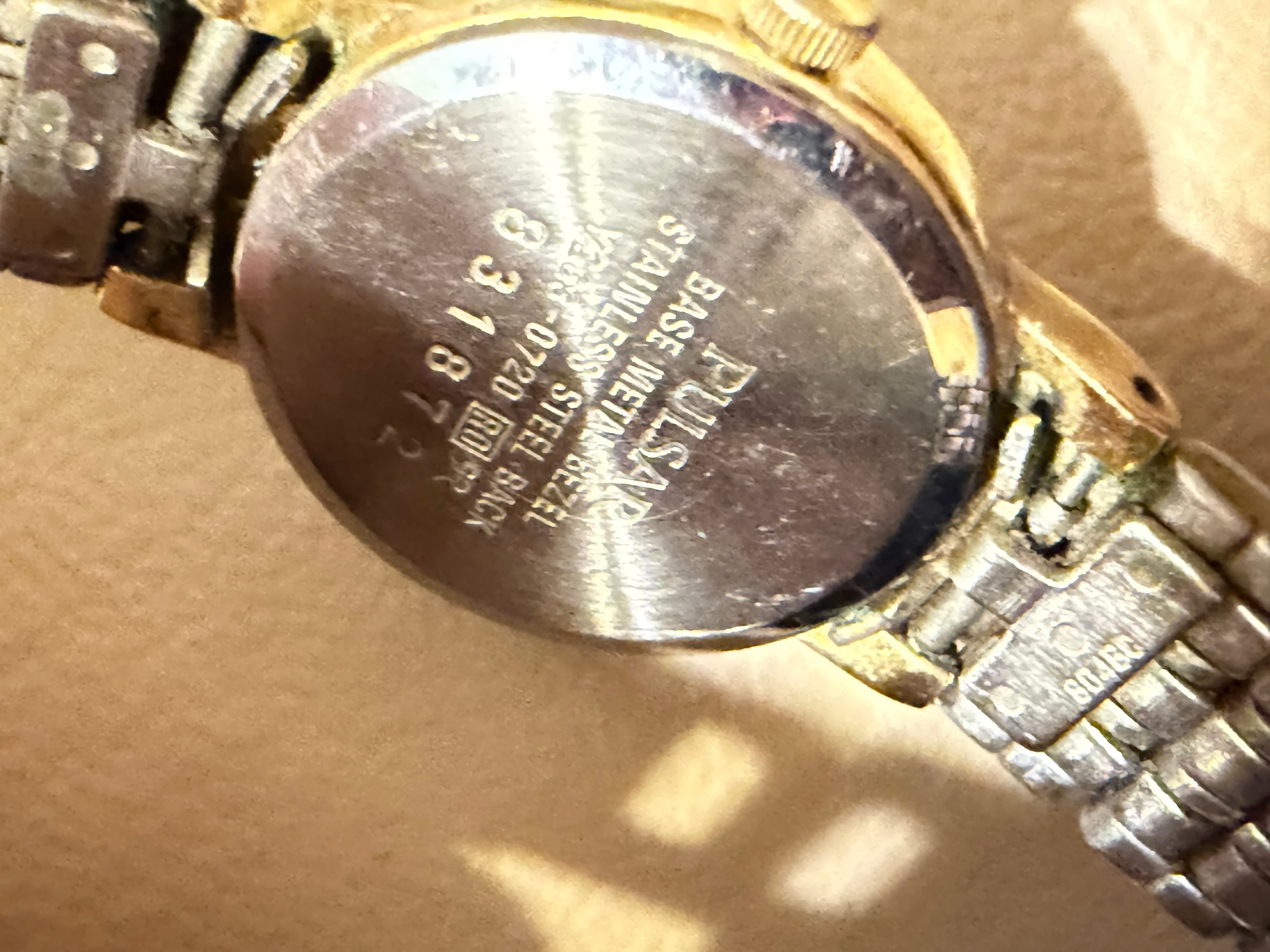 Pulsar Quartz Womens Gold Tone Watch White Dial Stainless Steel Bezel V803-0720 - Thumbnail 4