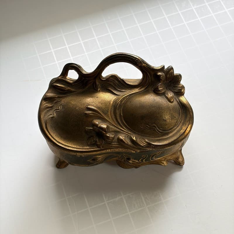 Vintage Jennings Brothers Art Nouveau Gold Gilt Jewelry Casket Trinket Box - Thumbnail 2